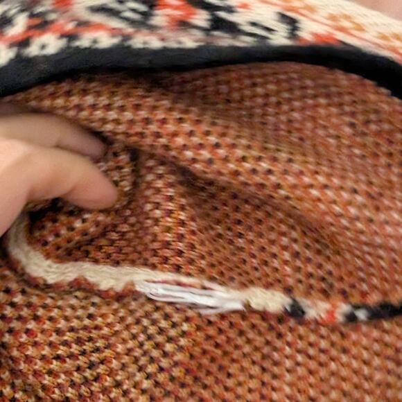 Farm Rio Sand Winter Tapestry Knit Belted Button Oversized Cardigan, size XL - Picture 7 of 7